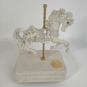 VTG‎ Giftec 1990 Wedding Bells Carousel Horse 0194/9500